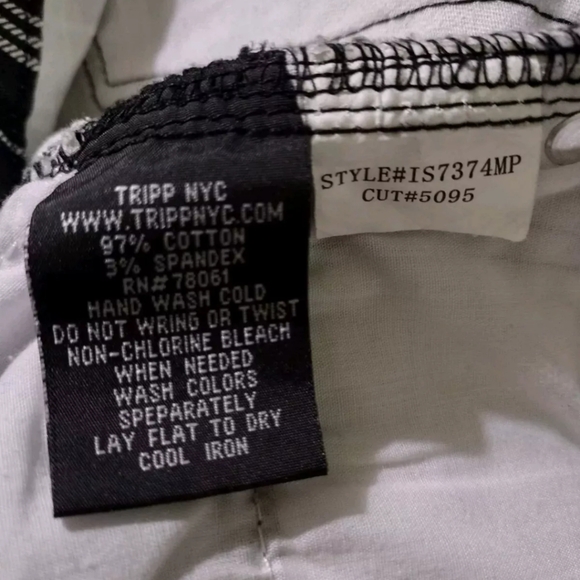 Tripp NYC Daang Goodman Plaid Pants - Picture 5 of 5